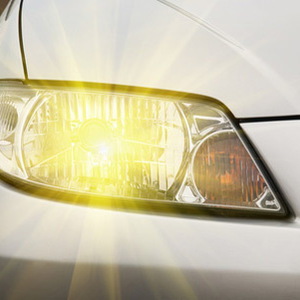 De la 1 noiembrie în Republica Moldova se circulă cu farurile pornite